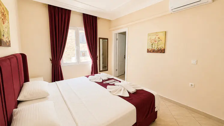 Apartment, Orman Manzaralı, Balkonlu