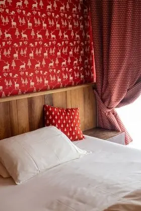 Deluxe Tek Büyük Yataklı Oda (SPA access)