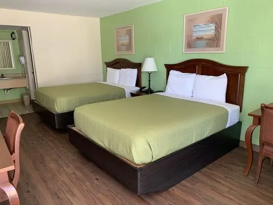 Deluxe Oda, 2 Büyük (Queen) Boy Yatak, Mutfak, Avlu Manzaralı (GULF FRONT KITCHEN WITH 2QQ)