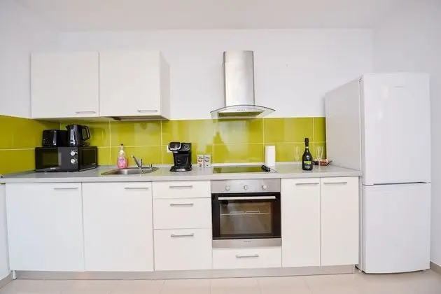 Apart Daire, 2 Yatak Odası, Balkon