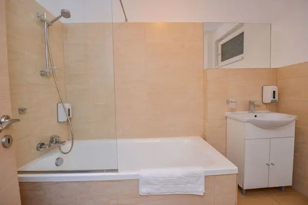 Apart Daire, 2 Yatak Odası, Balkon