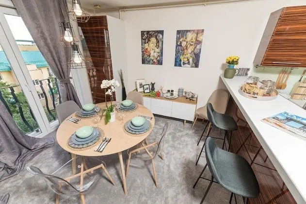 Deluxe Apart Daire, 2 Yatak Odası, Balkon, Havuz Manzaralı