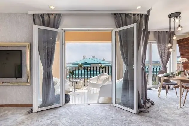 Deluxe Apart Daire, 2 Yatak Odası, Balkon, Havuz Manzaralı