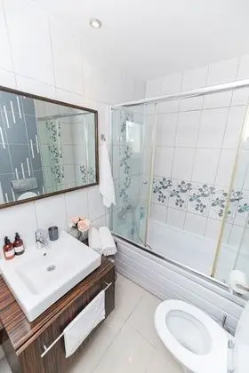 Deluxe Apart Daire, 2 Yatak Odası, Balkon, Havuz Manzaralı
