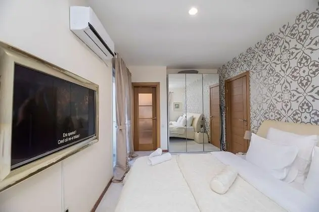 Deluxe Apart Daire, 2 Yatak Odası, Havuz Kullanımı, Havuz Manzaralı