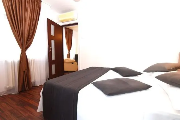Standard Apart Daire, 1 Yatak Odası, Mutfak