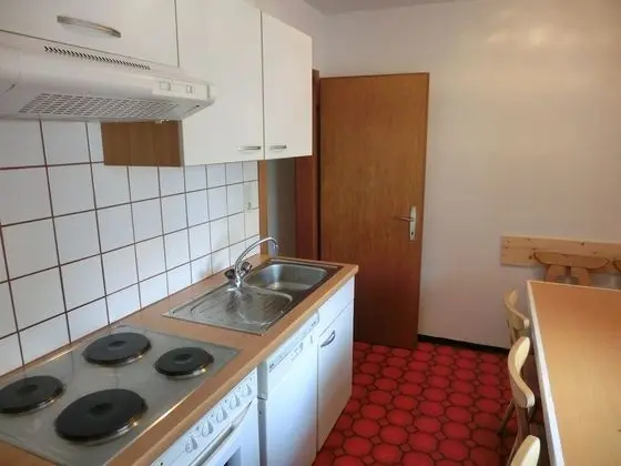 Apart Daire, 3 Yatak Odası, Mutfak, Göl Manzaralı