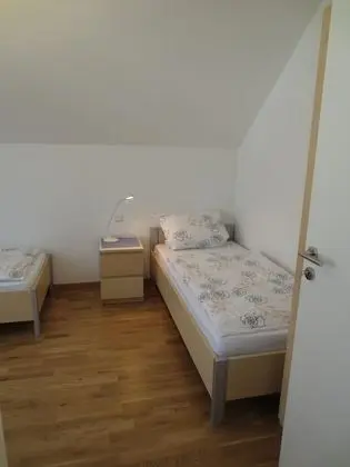 Apart Daire, 3 Yatak Odası, Sigara İçilmez, Mutfak (Buche)