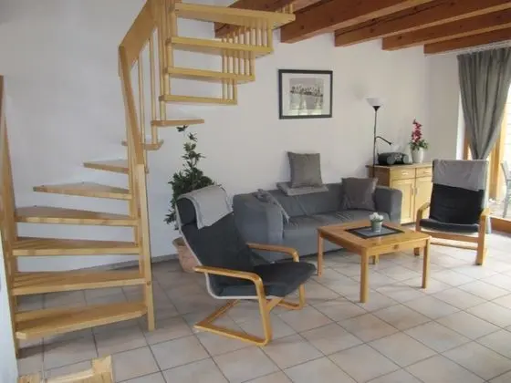 Ev, Teras, Bahçe Manzaralı (Buchenweg 40 a)