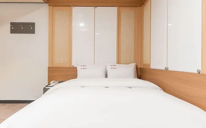 Oda (Special Room (Netflix))