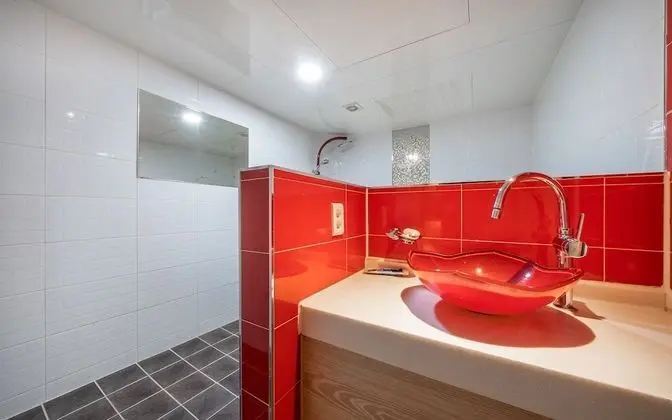 Oda (Deluxe double room (roll available Ne)