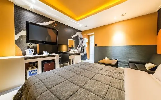 Oda (Special Room (65-inch TV Netflix Avai)