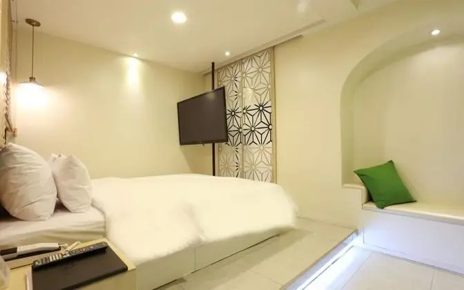 Oda (Special Room)