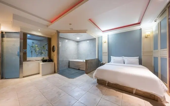 Oda (Suite room (8))