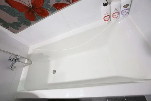 Oda (Massage Room (View Netflix))