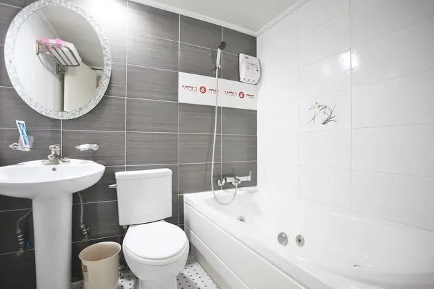 Oda (VIP room B (twin no hard couple PC LG)