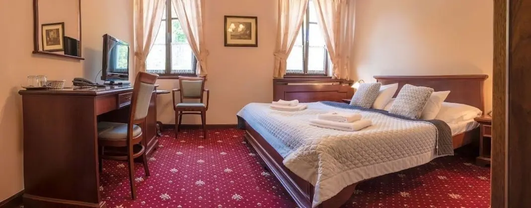 Tek Büyük Yataklı Oda