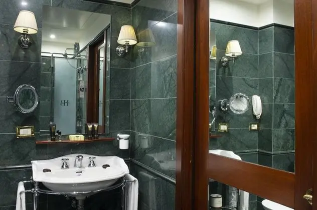 Superior Tek Büyük veya İki Ayrı Yataklı Oda, Lagün Manzaralı