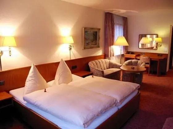 Standard Büyük Yataklı Tek Kişilik Oda