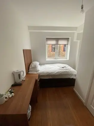 Tek Kişilik Oda, Banyolu/Duşlu