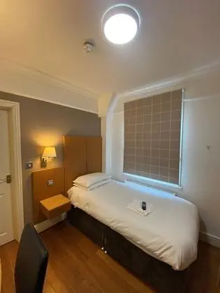 Standard Tek Kişilik Oda