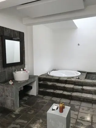 Deluxe Tek Büyük Yataklı Oda, 1 Yatak Odası, Balkon, Lagün Manzaralı