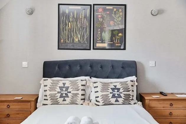 Deluxe Tek Büyük Yataklı Oda, Banyolu/Duşlu