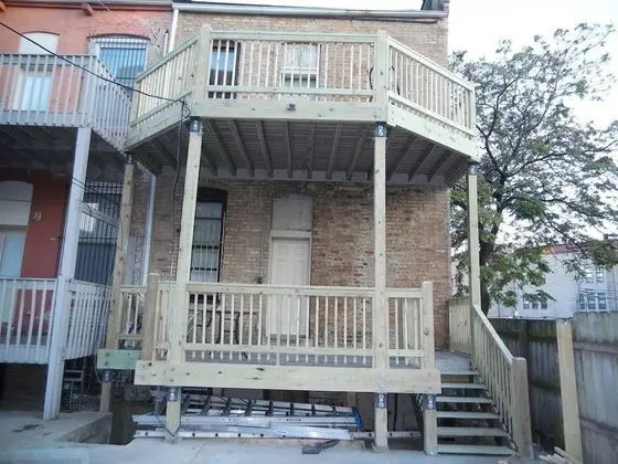 Ev, Birden Çok Yatak (Bucktown, Urban Luxury and Convenienc)