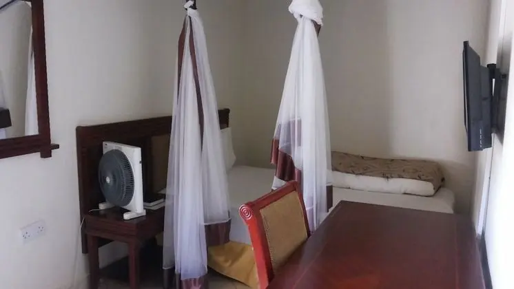 Tek Kişilik Oda, Ortak Banyo