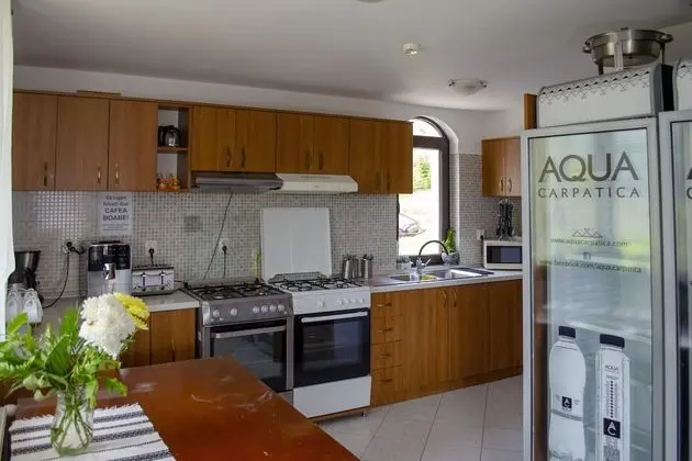 Royal Apart Daire, Dağ Manzaralı
