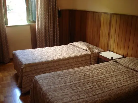 Luxury Oda, Bağlantılı Odalar