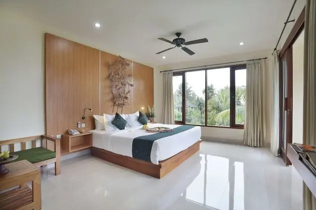 Valley Suite