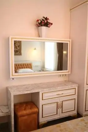 Standart Oda, Kara Manzaralı, 2. Kat