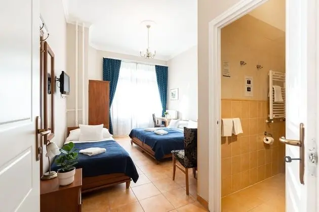 Standard Üç Kişilik Oda