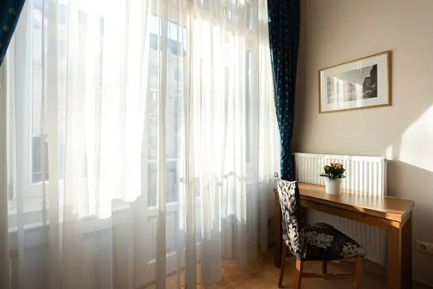 Standard Üç Kişilik Oda