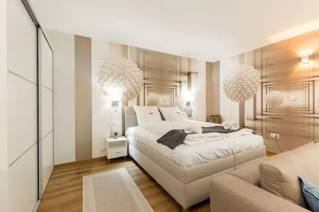Deluxe Stüdyo Süit