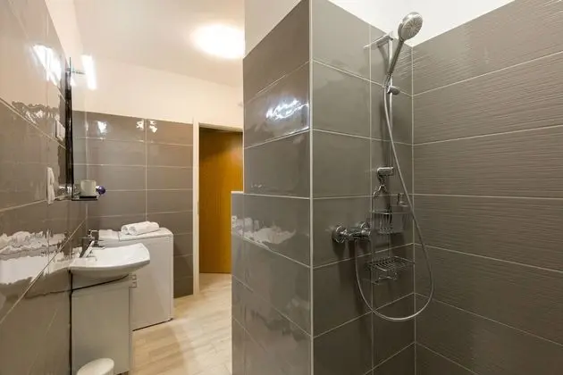 Deluxe Stüdyo Süit