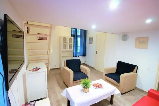 Apart Daire, 3 Yatak Odası, Mutfak (Opera 1)