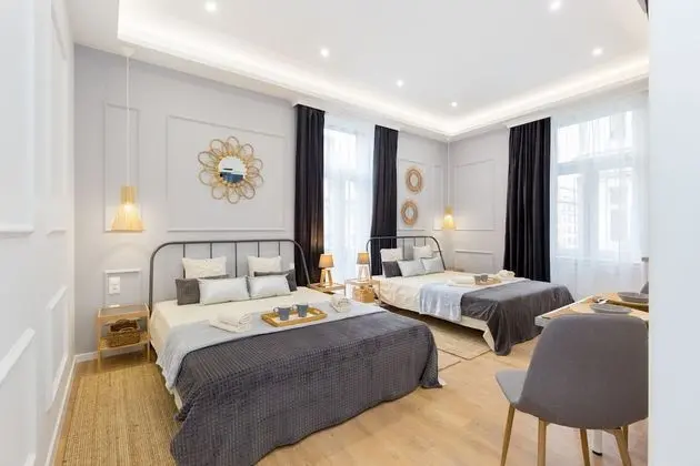 Deluxe Apart Daire