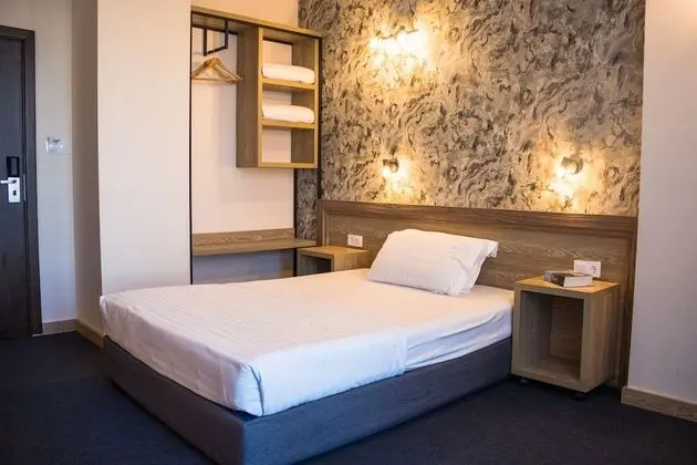 Junior Süit, Bir adet Çift Kişilik ve Bir adet Tek Kişilik Yataklı (15% off in the restaurant)