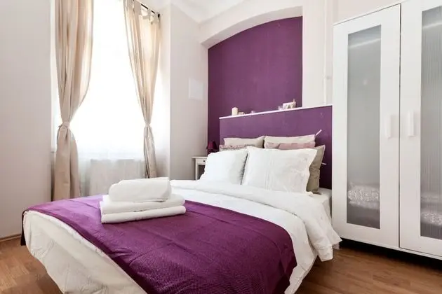 Apartment, 1 Bedroom Breathtaking Apartment with view 1061 Budapest, Liszt Ferenc tér 5.