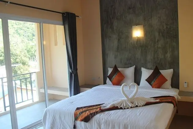 Standard Tek Büyük veya İki Ayrı Yataklı Oda, 1 Yatak Odası, Balkon, Havuz Manzaralı