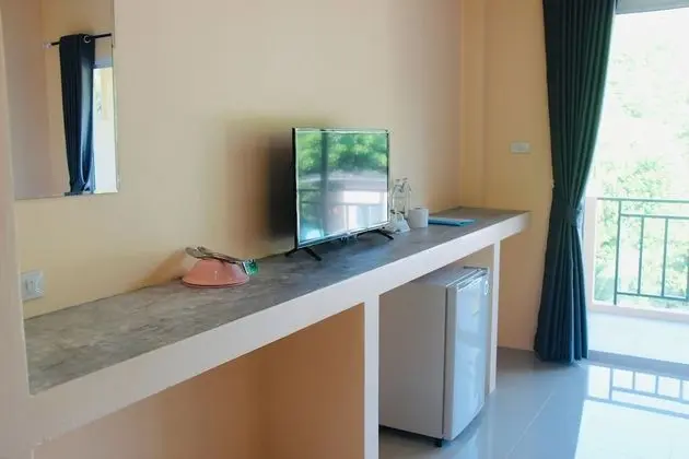 Standard Tek Büyük veya İki Ayrı Yataklı Oda, 1 Yatak Odası, Balkon, Havuz Manzaralı