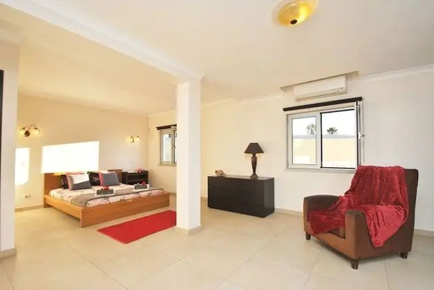 Villa, 6 Yatak Odası, Kişiye Özel Havuzlu, Havuz Manzaralı