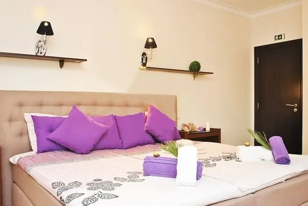 Villa, 6 Yatak Odası, Kişiye Özel Havuzlu, Havuz Manzaralı