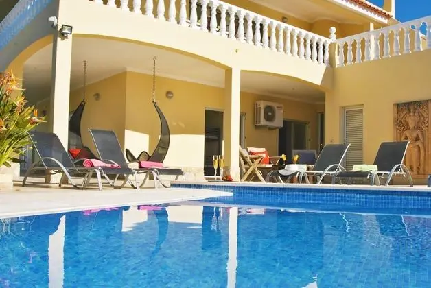 Villa, 6 Yatak Odası, Kişiye Özel Havuzlu, Havuz Manzaralı