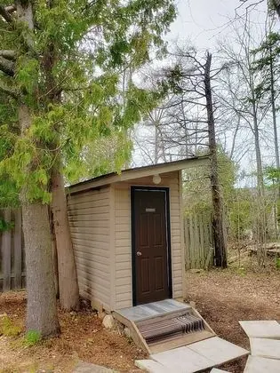 Comfort Kulübe, 1 Büyük (Queen) Boy Yatak, Avlu Manzaralı