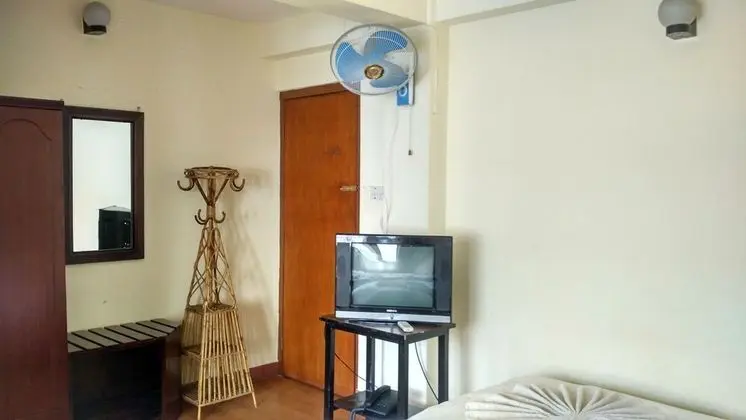Standard Tek Büyük Yataklı Oda