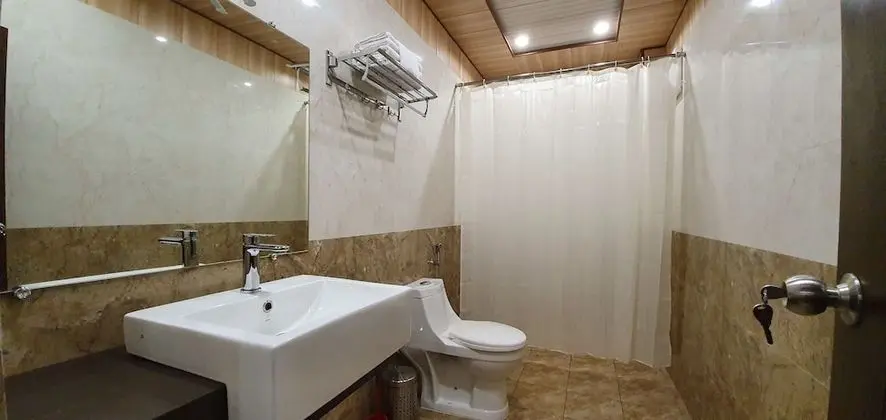Premium Oda, 1 En Büyük (King) Boy Yatak, Dağ Manzaralı