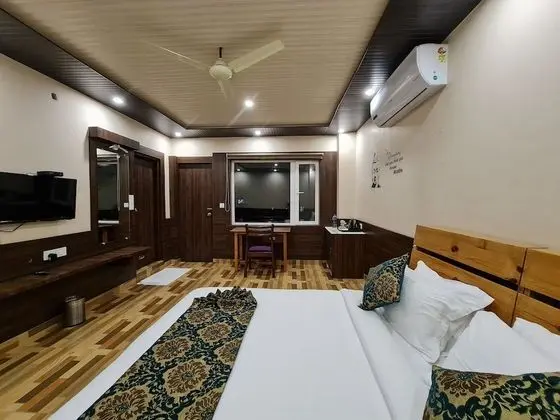 Superior Tek Büyük Yataklı Oda, 1 En Büyük (King) Boy Yatak, Dağ Manzaralı